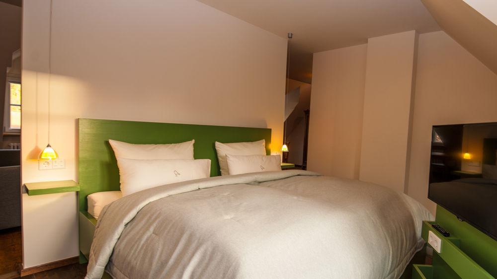 Romantik Hotel Meisenheimer Hof Buitenkant foto