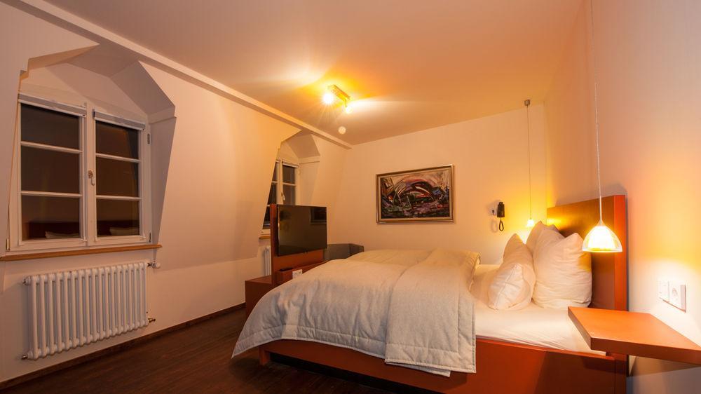 Romantik Hotel Meisenheimer Hof Buitenkant foto