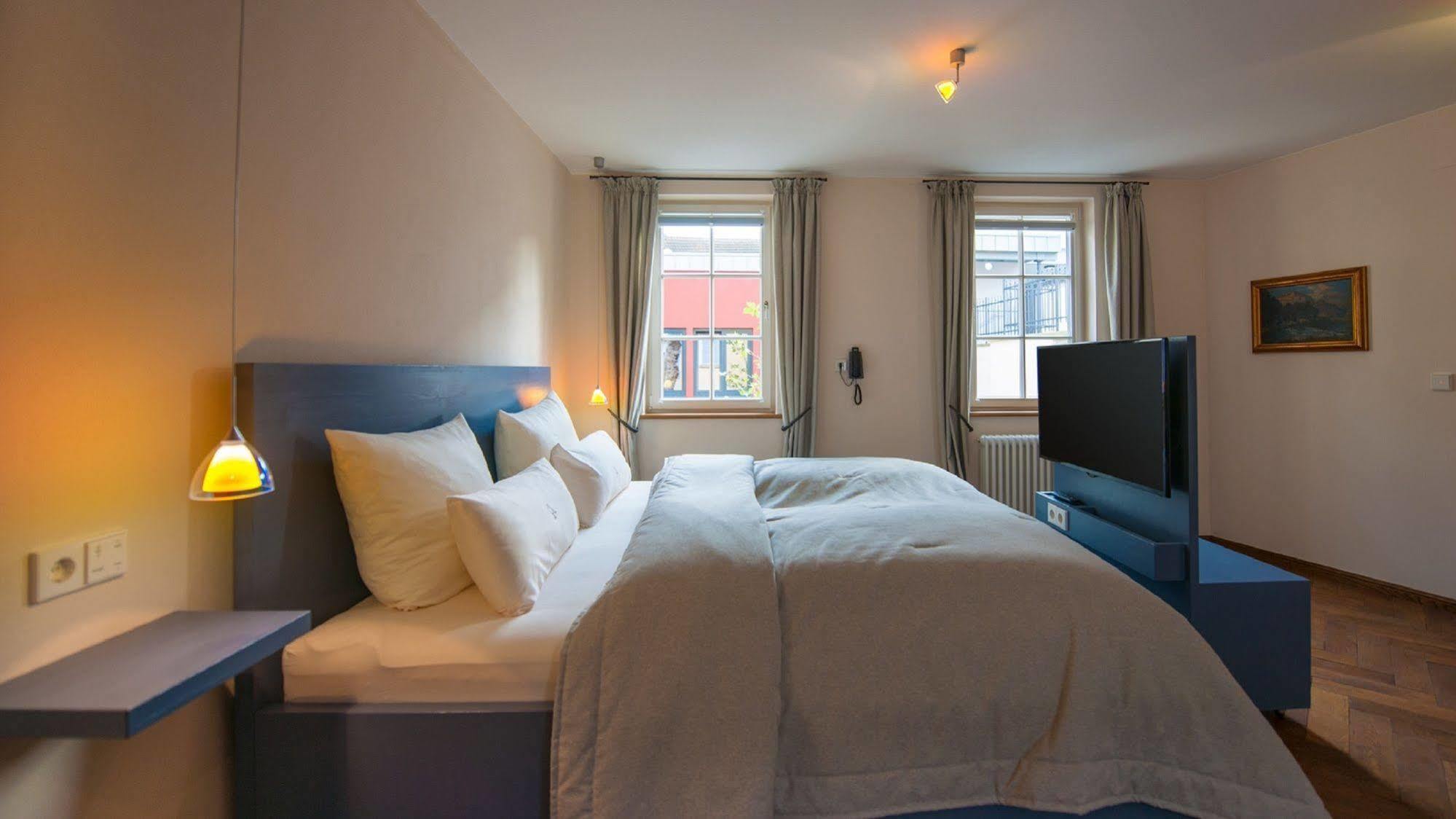 Romantik Hotel Meisenheimer Hof Buitenkant foto