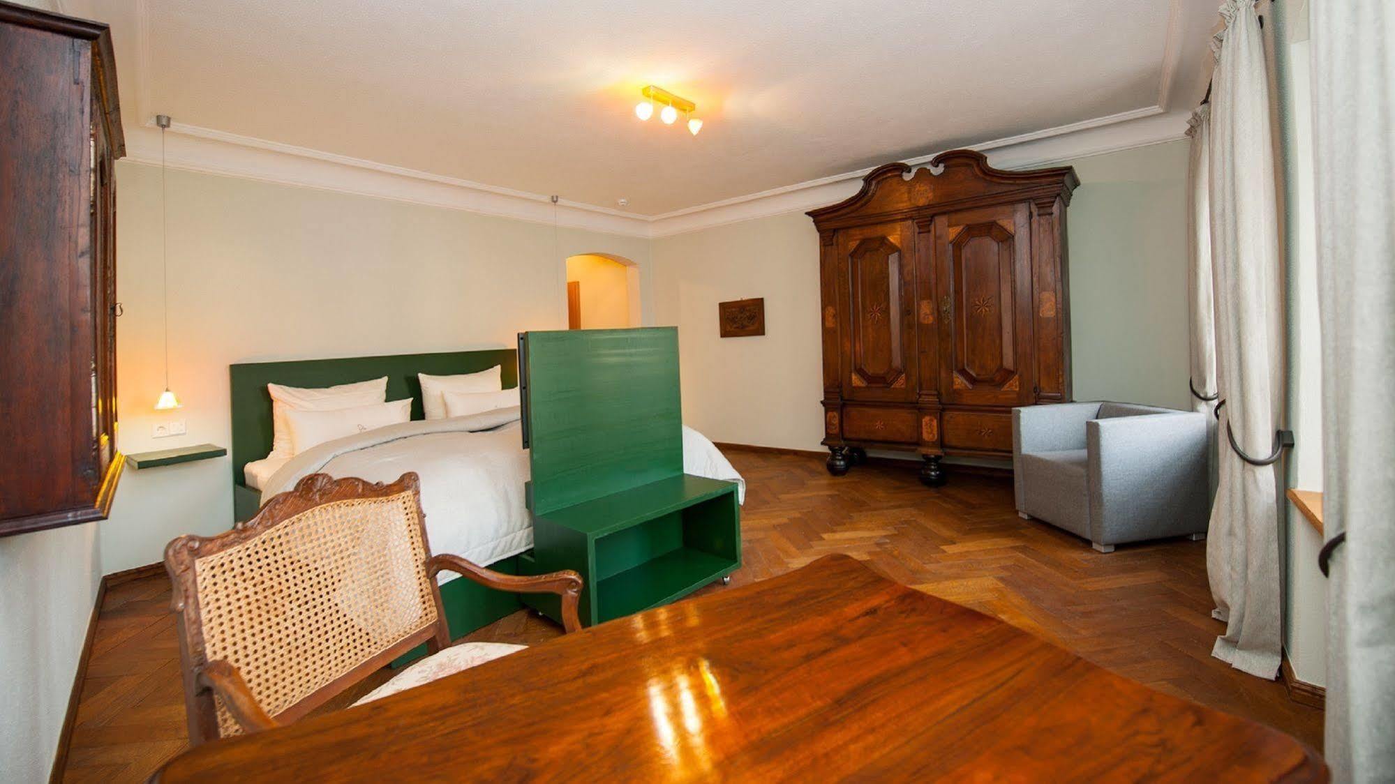 Romantik Hotel Meisenheimer Hof Buitenkant foto