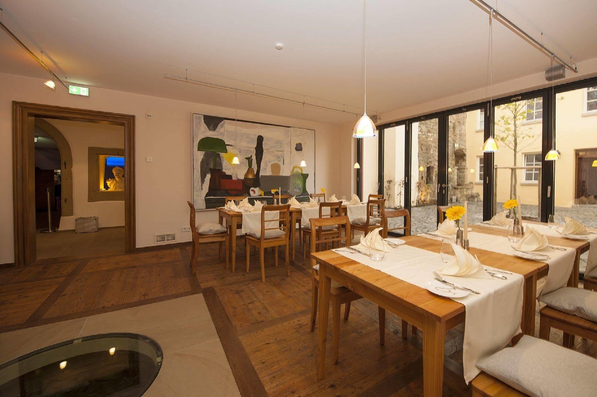 Romantik Hotel Meisenheimer Hof Buitenkant foto