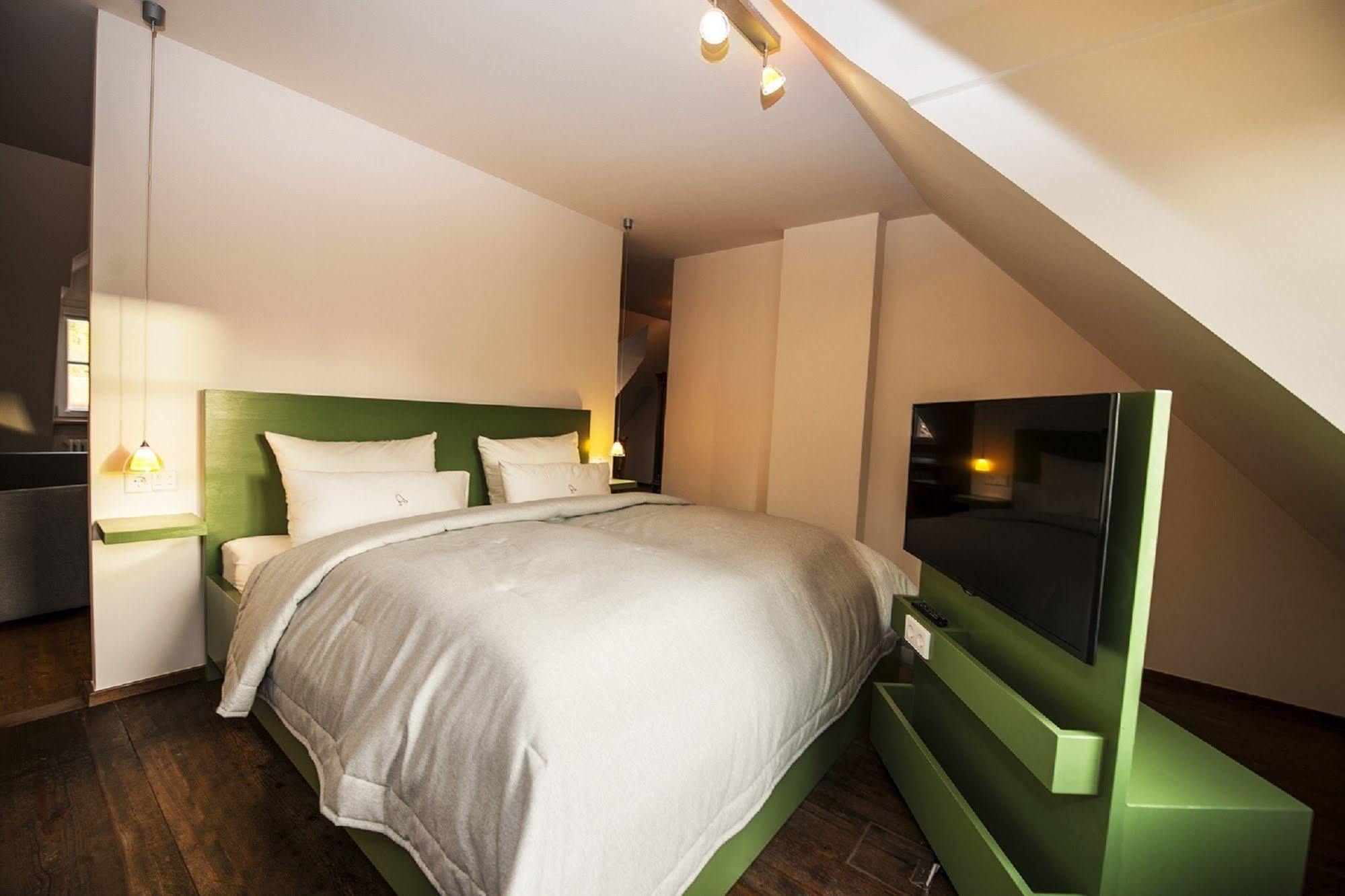 Romantik Hotel Meisenheimer Hof Buitenkant foto