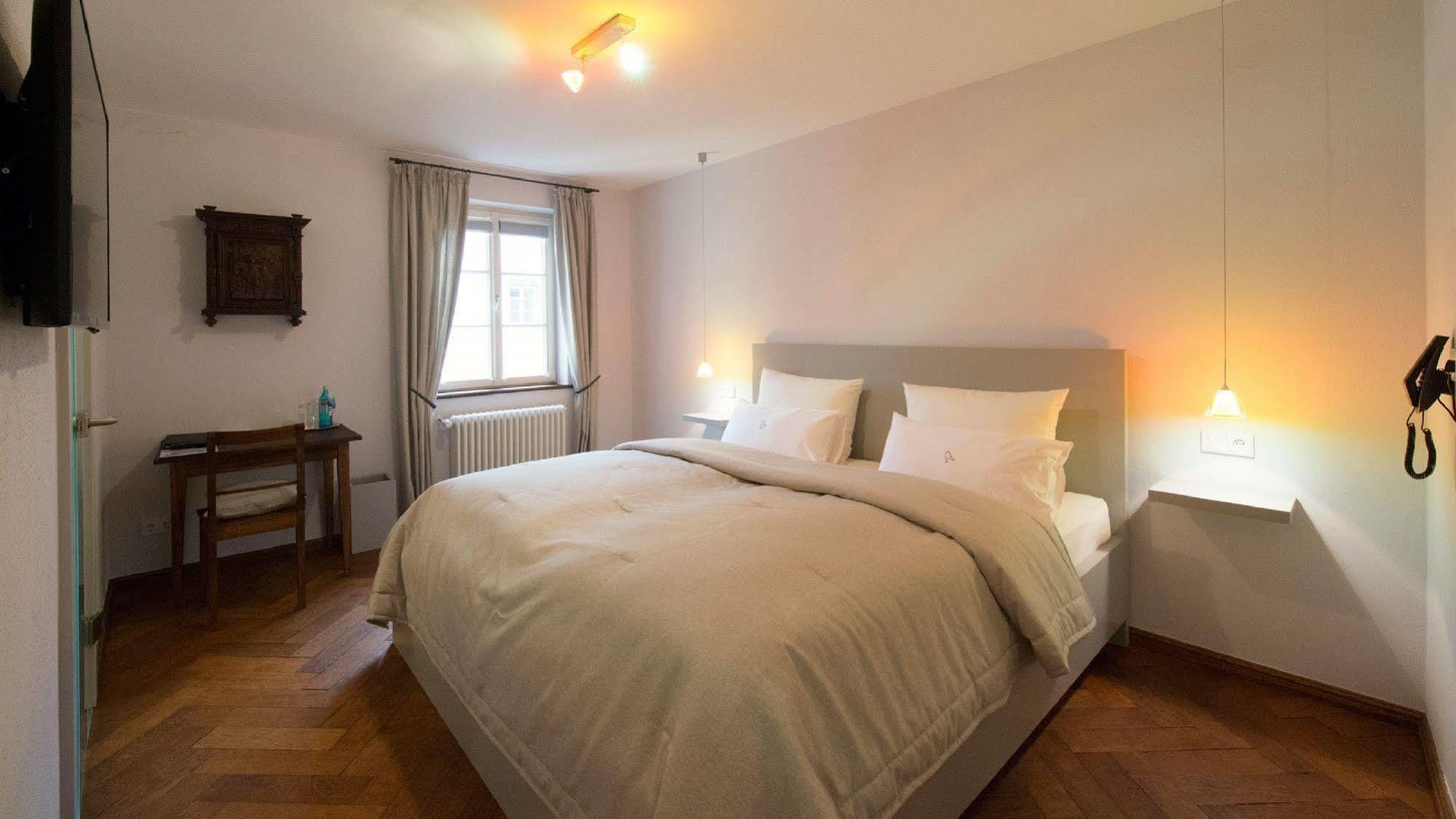 Romantik Hotel Meisenheimer Hof Buitenkant foto